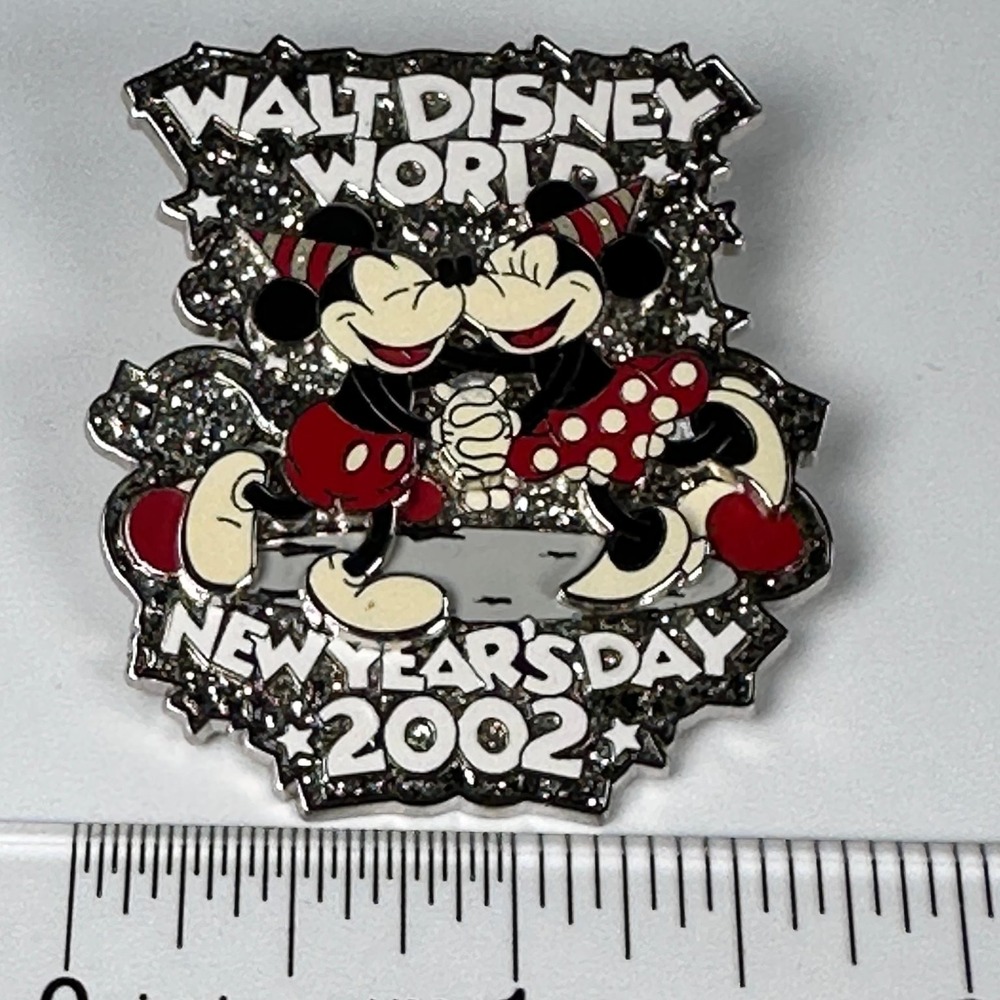 Mickey Minnie Mouse Dancing New Year's Day 2002 Disney Pin LE 5000 WDW Glitter - Picture 2 of 9